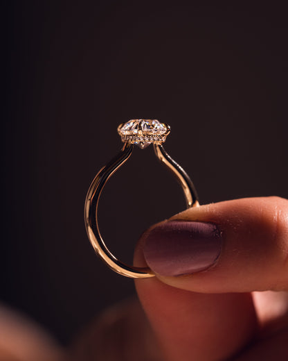 Jasmine - Elongated Cushion | Gold