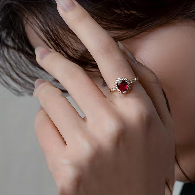 Empress Red Ring | Gold